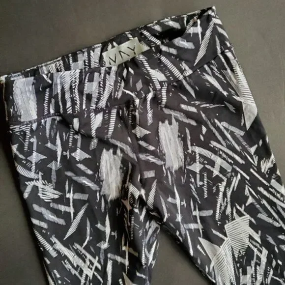 💍 Marc New York Andrew Marc Workout Capris - Picture 4 of 8